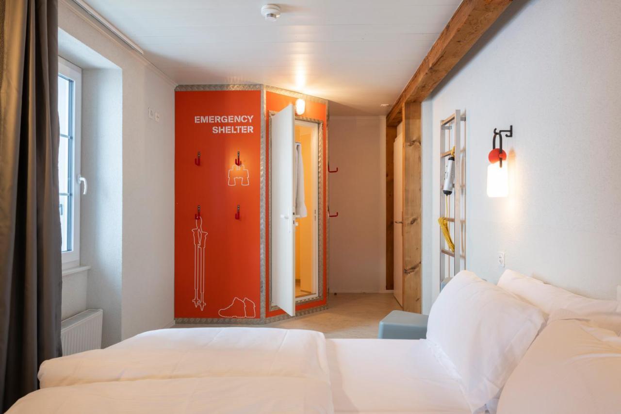 Peanut Mountain Lodge & Le Communal Val d'Illiez Bagian luar foto