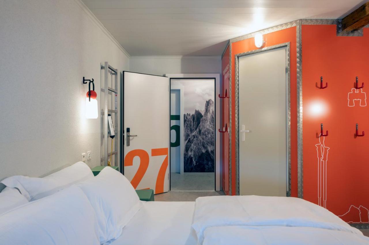 Peanut Mountain Lodge & Le Communal Val d'Illiez Bagian luar foto