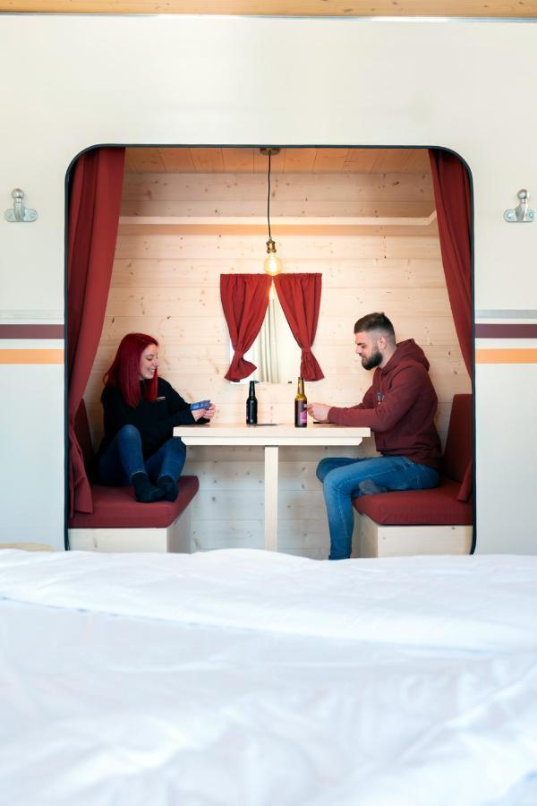 Peanut Mountain Lodge & Le Communal Val d'Illiez Bagian luar foto